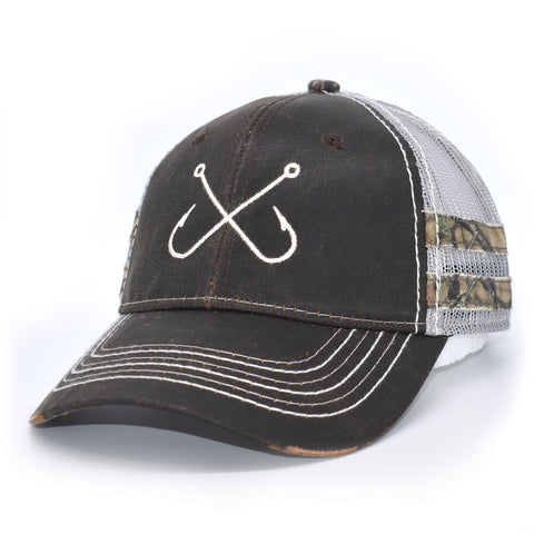 Image of Brown Camo Fishing Hooks Sport Frayed Hat - Bucks of America